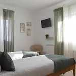 Old Village Hostel Ponte de Lima
