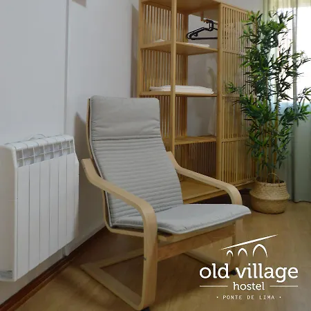 Old Village Hostel *