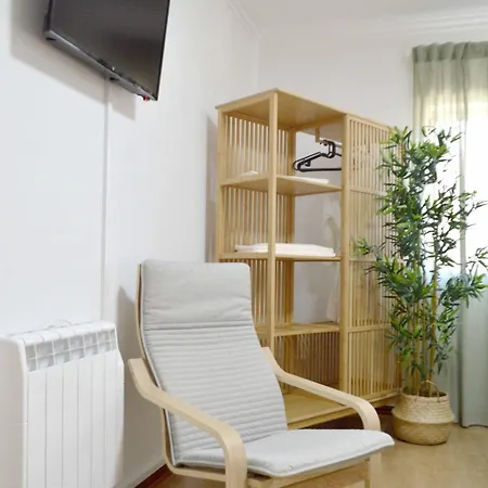 Old Village Hostel *