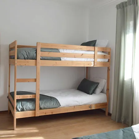 Hostel Old Village *