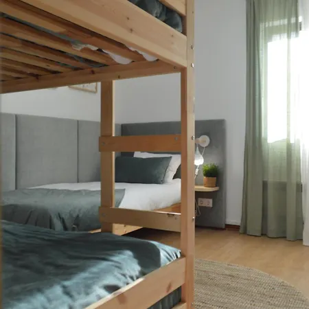 Old Village Hostel *