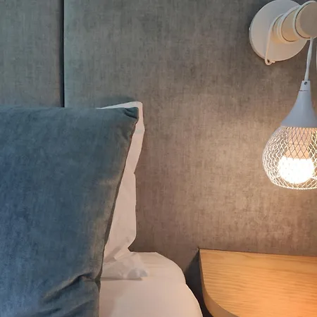 Old Village Хостел