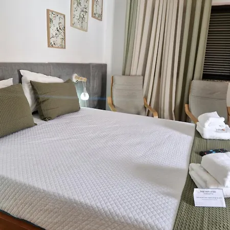 Хостел Old Village *