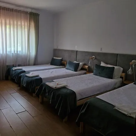 Old Village Хостел Понте-де-Лима