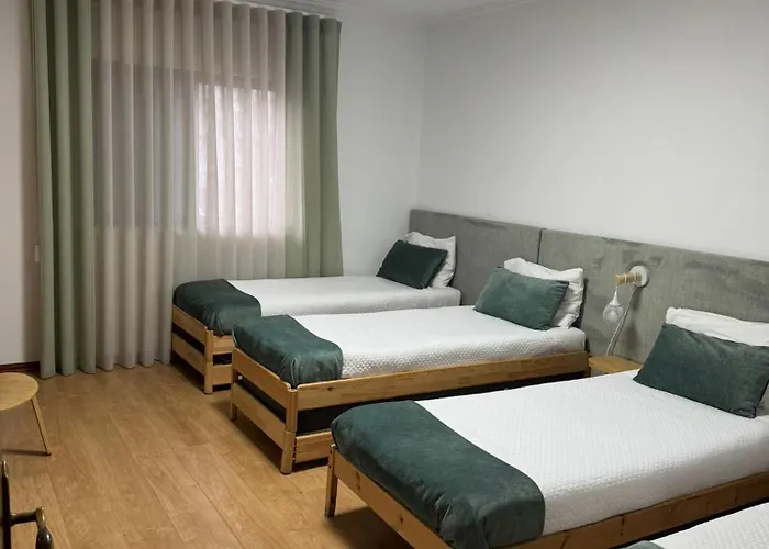 Old Village Hostel *